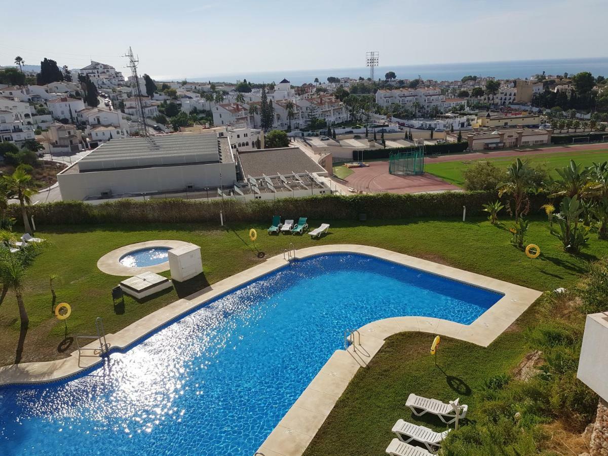 شقة El Sol De Nerja Oro المظهر الخارجي الصورة