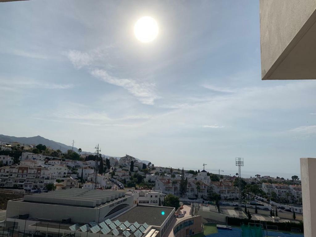 شقة El Sol De Nerja Oro المظهر الخارجي الصورة