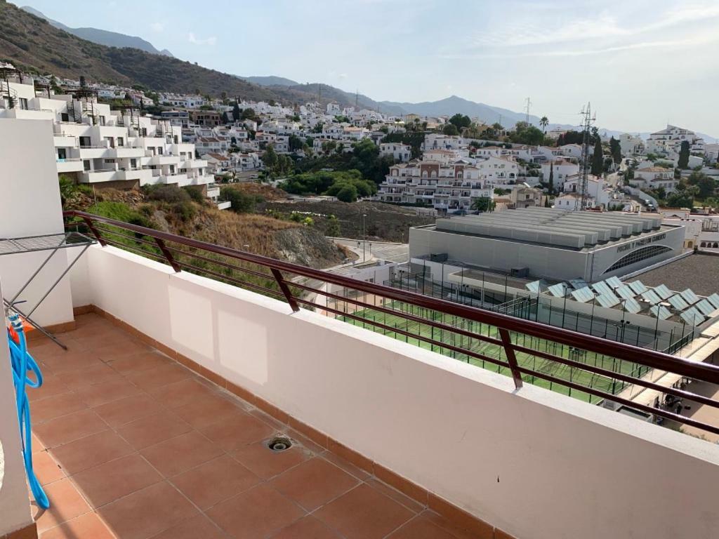 شقة El Sol De Nerja Oro المظهر الخارجي الصورة