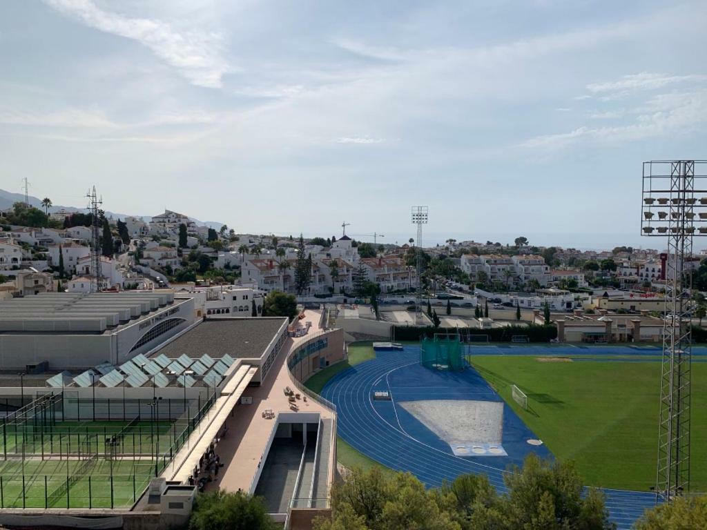 شقة El Sol De Nerja Oro المظهر الخارجي الصورة